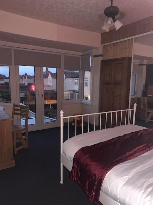 Family Holiday Home Blackpool Eksteriør billede