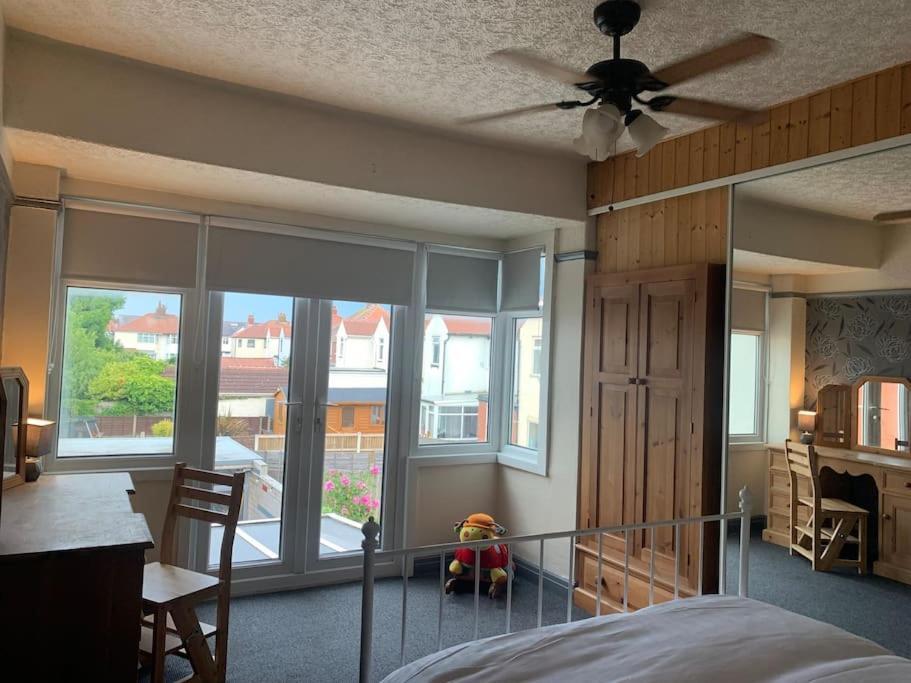 Family Holiday Home Blackpool Eksteriør billede