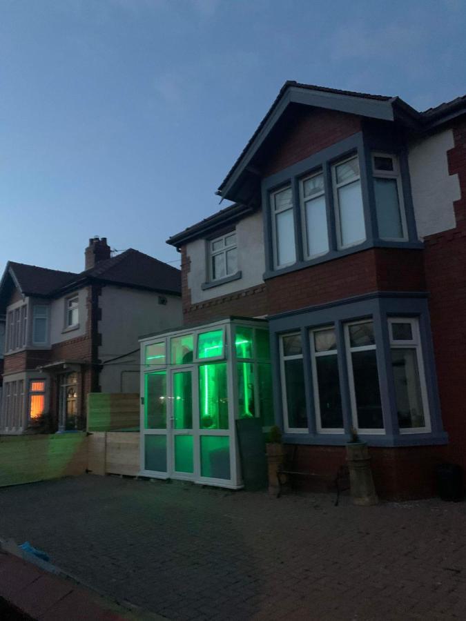 Family Holiday Home Blackpool Eksteriør billede